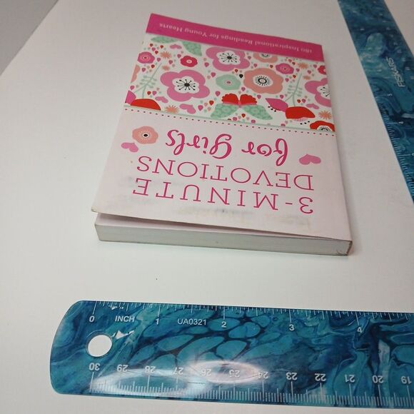 3-Minute Devotions for Girls – 180 Inspirational Readings – Janice Thompson - Picture 4 of 9